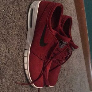 Red Stefan Janoski suede shoes